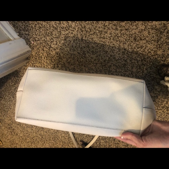 Coach - Picture 3 of 3